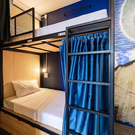 Marco Polo Phuket Poshtel & Bistro Quarto foto