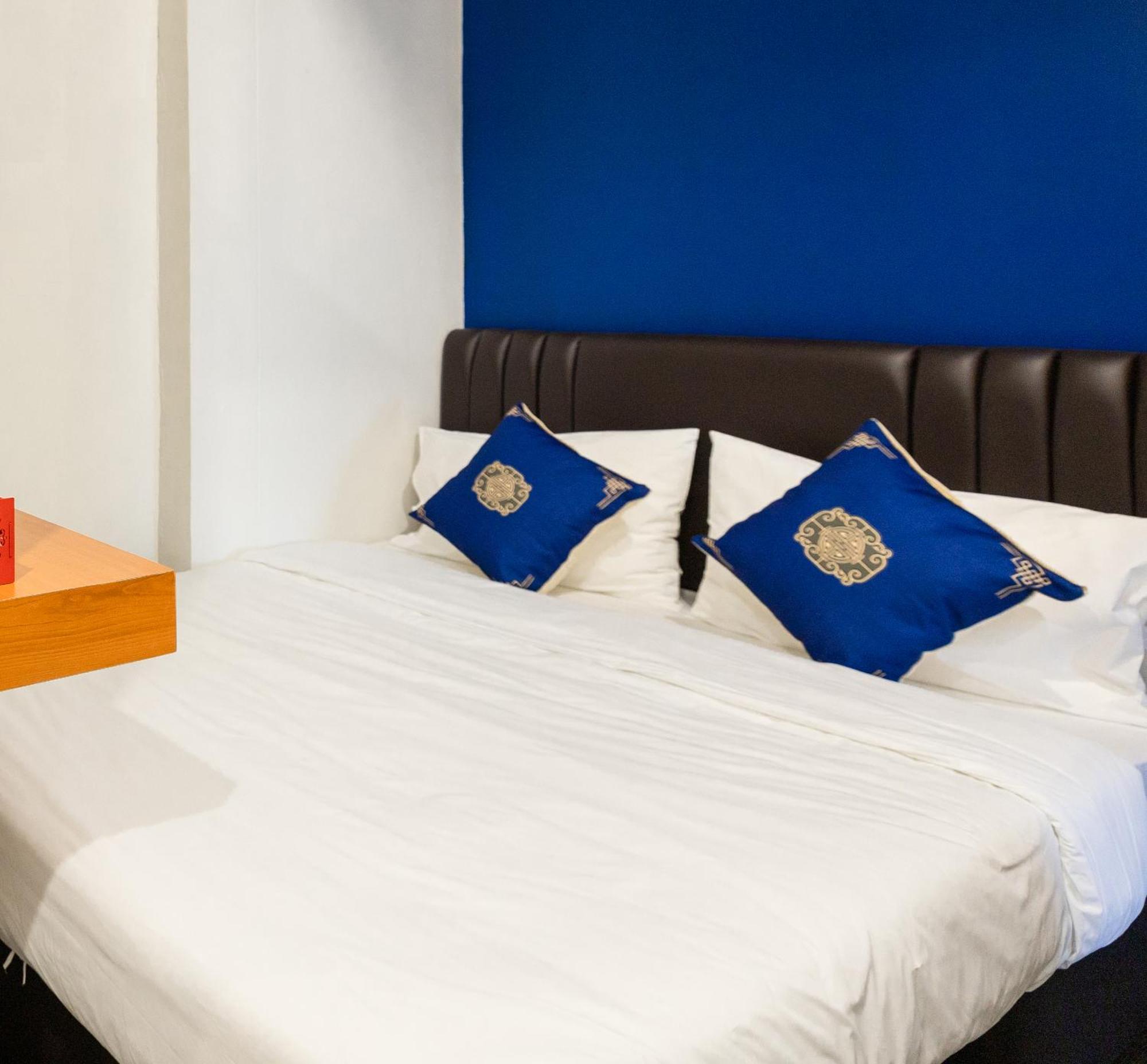 Marco Polo Phuket Poshtel & Bistro Quarto foto